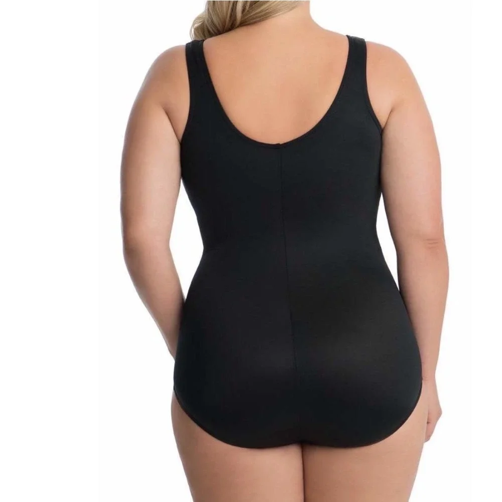 Miraclesuit Oceanus One Piece Swimsuit Women 16 Black Tummy Control New